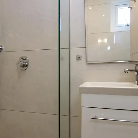 Phaedrus Living - Seaside Luxury Flat Harbour 110 * Paphos